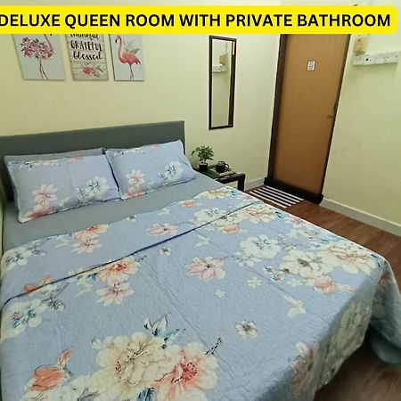 Roomstay Kuala Nerus Gated Parking - 6M To Beach & 15M To Drawbridge Kuala Terengganu Ngoại thất bức ảnh