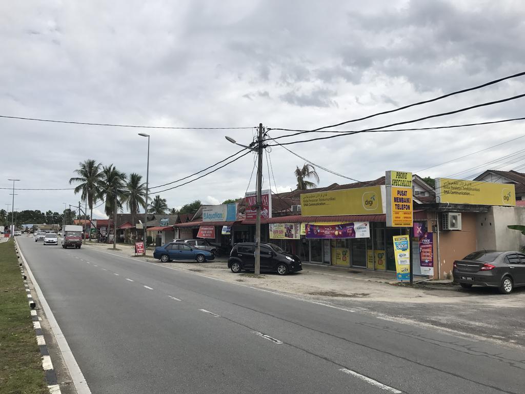 Roomstay Kuala Nerus Gated Parking - 6M To Beach & 15M To Drawbridge Kuala Terengganu Ngoại thất bức ảnh